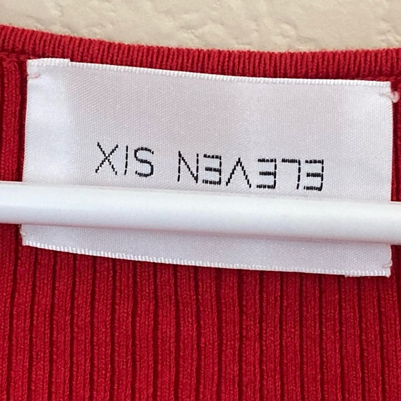 ELEVEN SIX RED RIBBED BODYCON SWEETHEART NECKLINE CASHMERE BLEND DRESS, LARGE - Picture 5 of 7